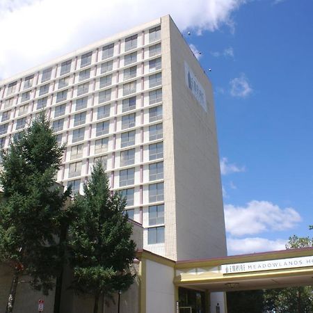 Empire Meadowlands Hotel Secaucus Exterior photo